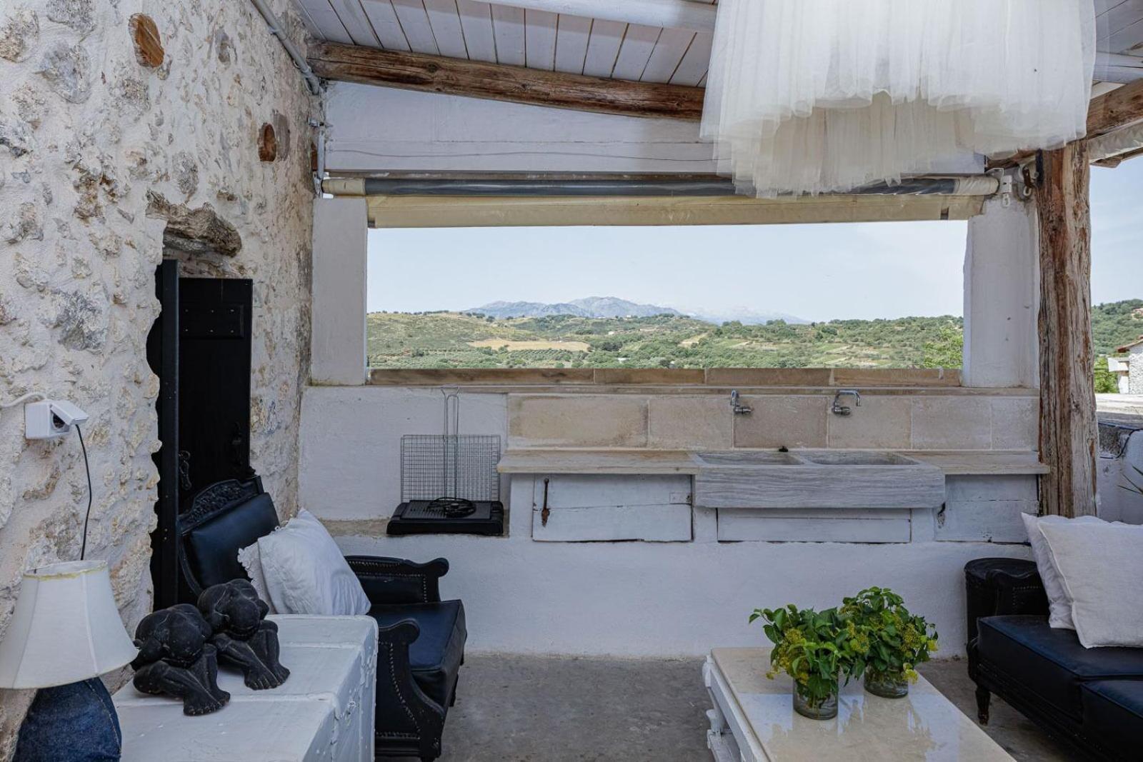 Antonia'S Stonebuilt Mansion With A Private Pool Villa Arménoi Exteriör bild